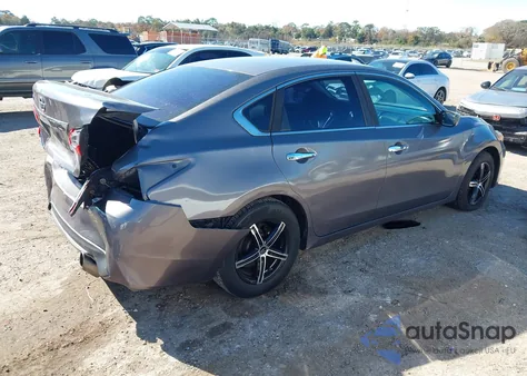 2016 Nissan Altima 2.5/2.5 S/2.5 Sl/2.5 Sr/2.5 Sv z USA, uszkodzony, nr VIN 1N4AL3AP1GC225048